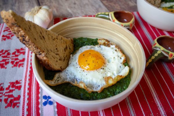 spinach bowl egg